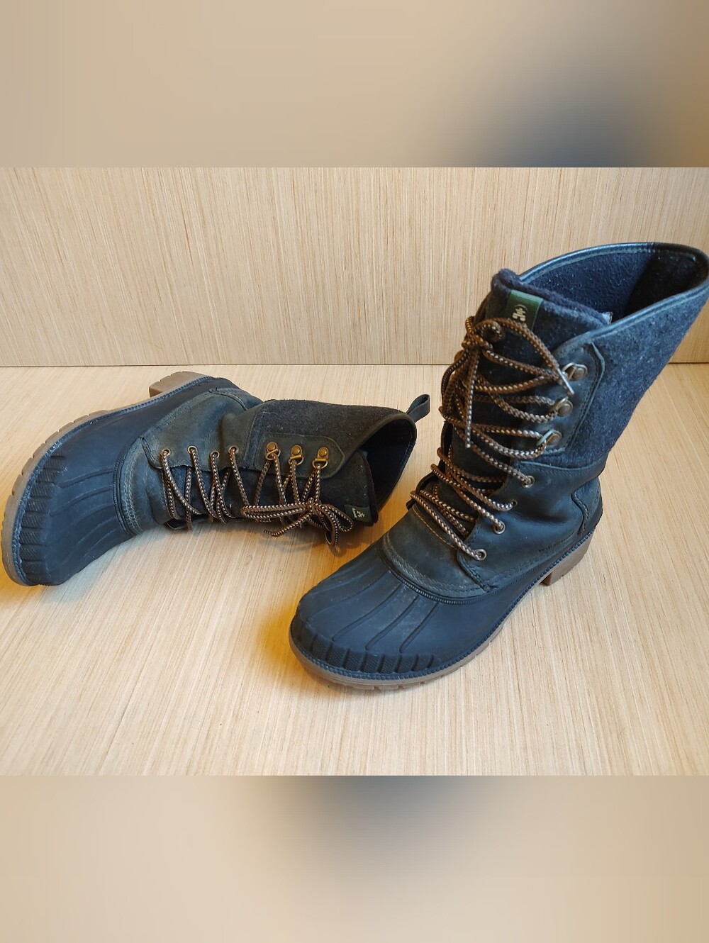 Kamik Women Sienna 2 Waterproof Winter Duck Boots Lace Up Black Leather Felt 10